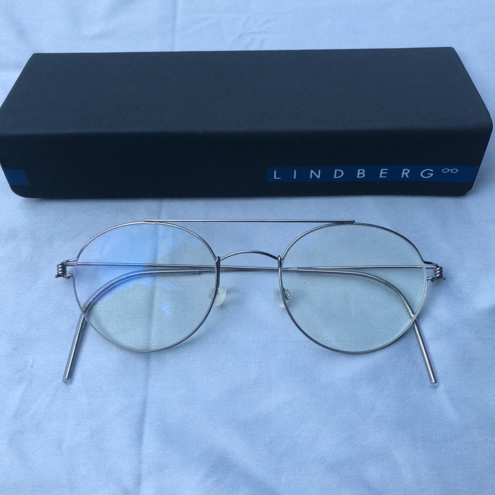 LINDBERG. Titanium wire RIM frame